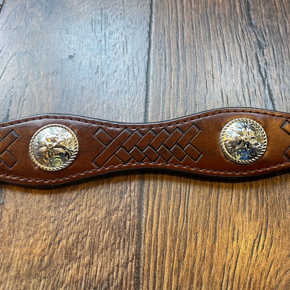 Brown Leather Belt with Silver Buckle, Western Style - Picture 2 of 7